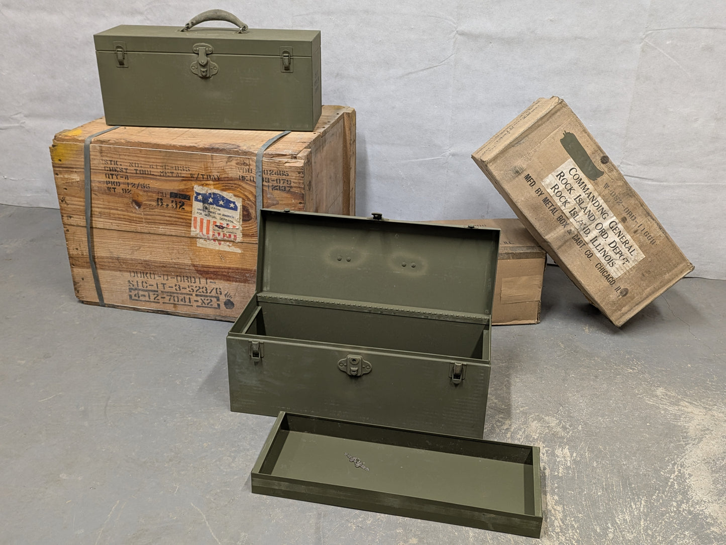 US Military M6 Lockable Portable MBC Tool Box - World War II - Dated 1942