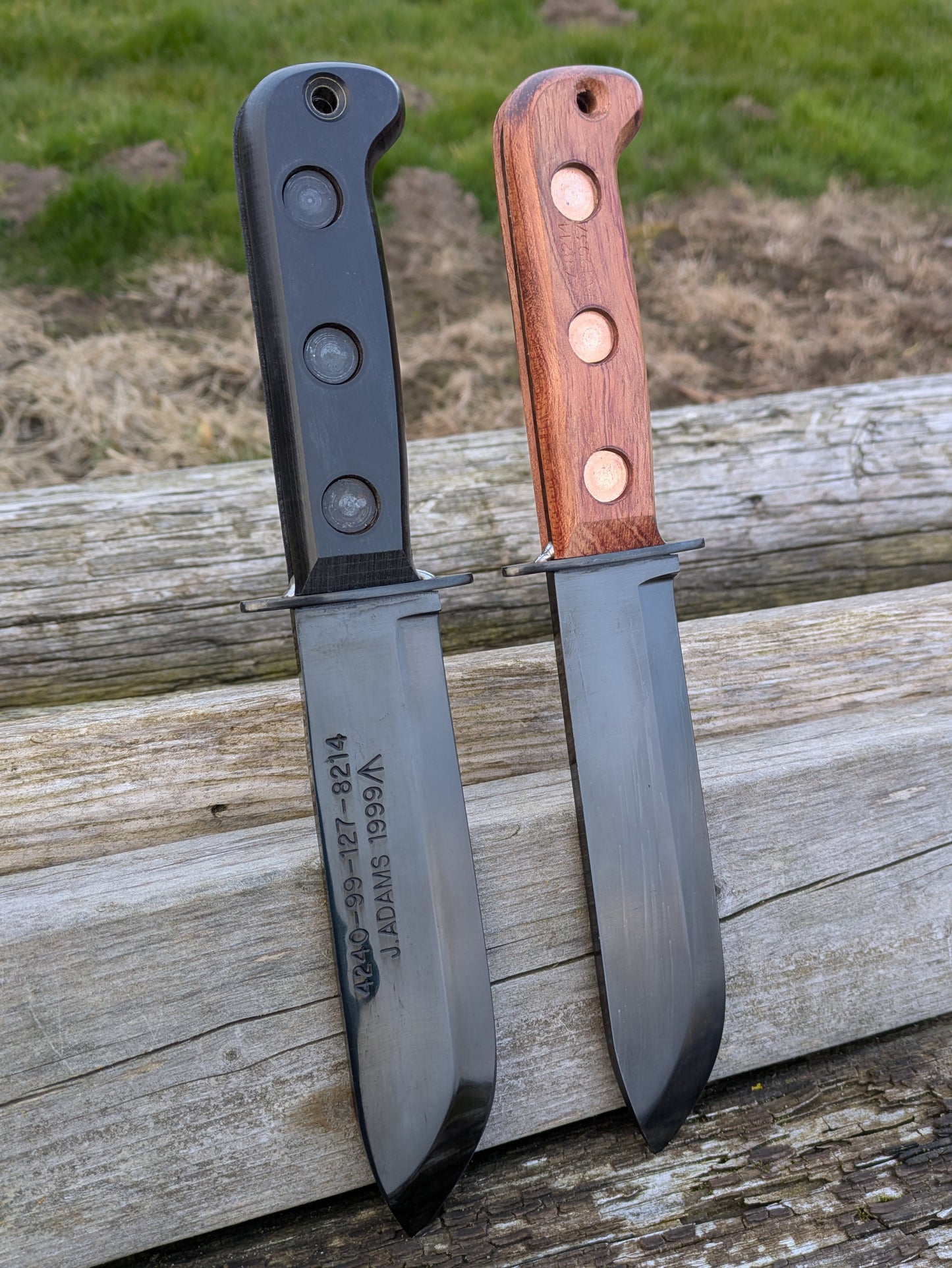 British Army MOD Wooden Handle Survival Knife with Sheath