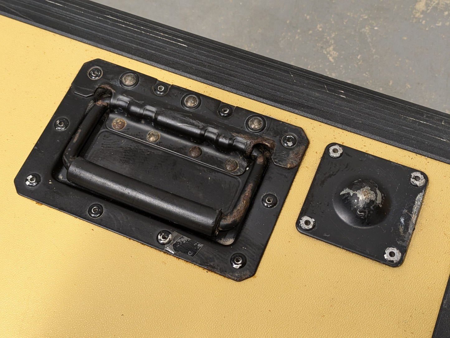 DELTA 19" 3U Double End Aluminium Shock Rack Mount Case Box