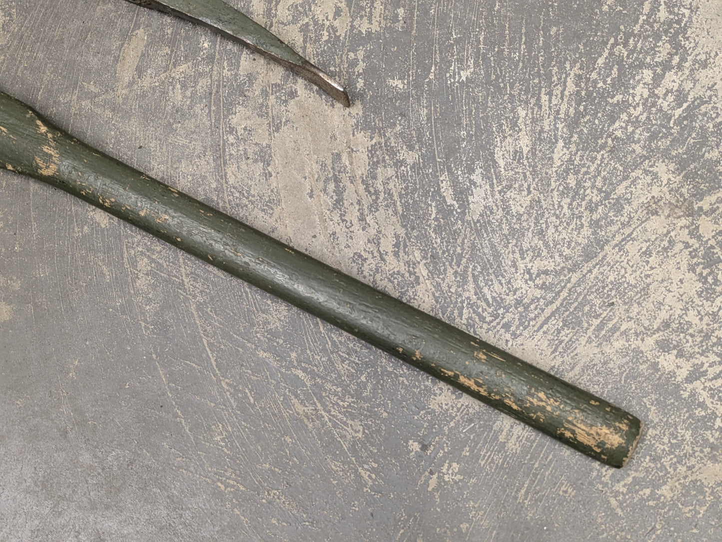 J.T. Parkes Infantry Short Pick Axe - Dated 1985