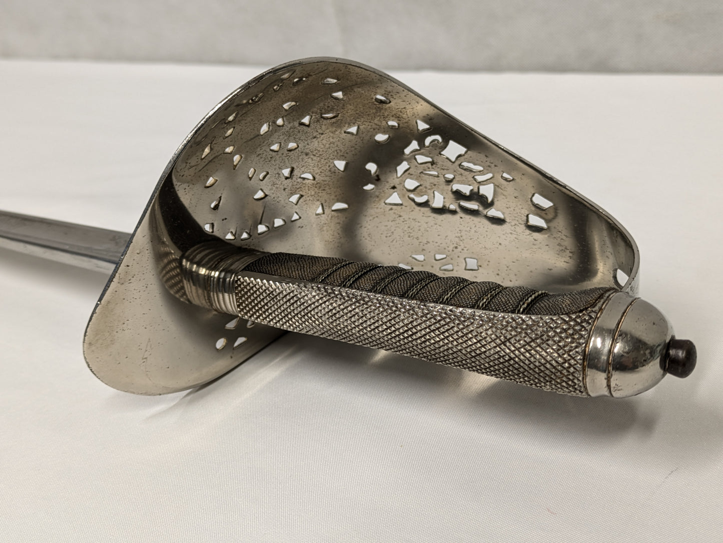 British 1897 Pattern Royal Engineers Officers Sword - S.J. Pillin 101373