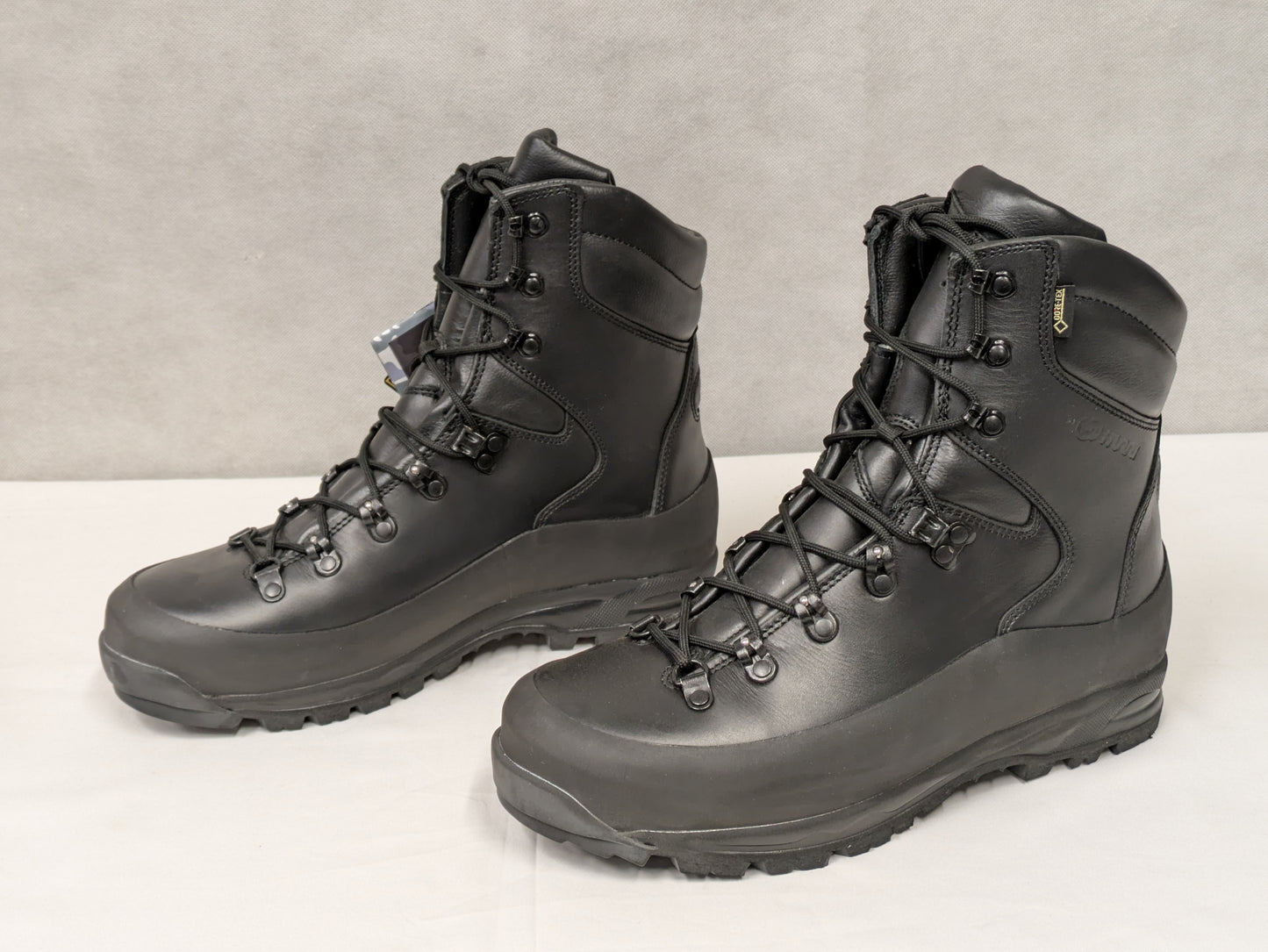 Iturri Black Leather Goretex Cold Wet Weather Combat Boots