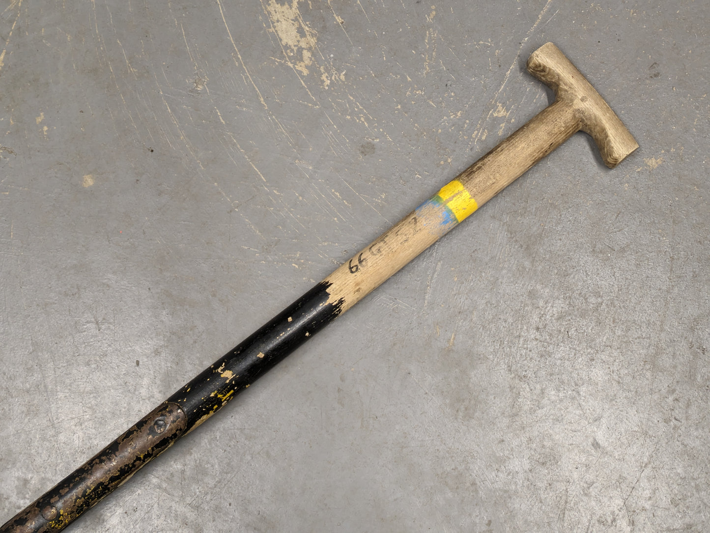 Spear & Jackson 3 ft General Service Shovel - Dated 1986