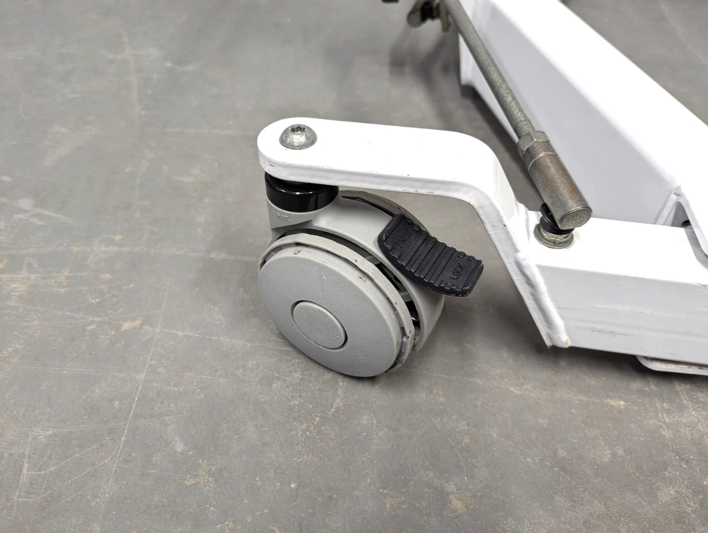 Oxford Major 190 Mobile Manual Patient Hoist - 190kg