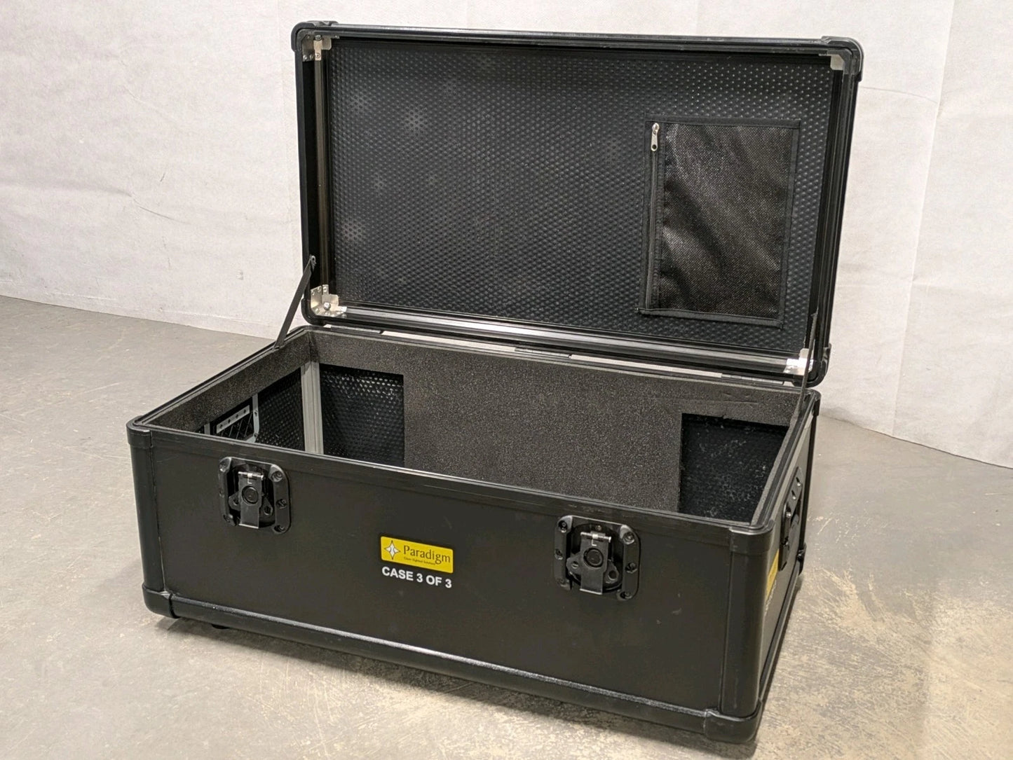 Black Storage Flight Equipment Lockable Wheeled Tote Case Box