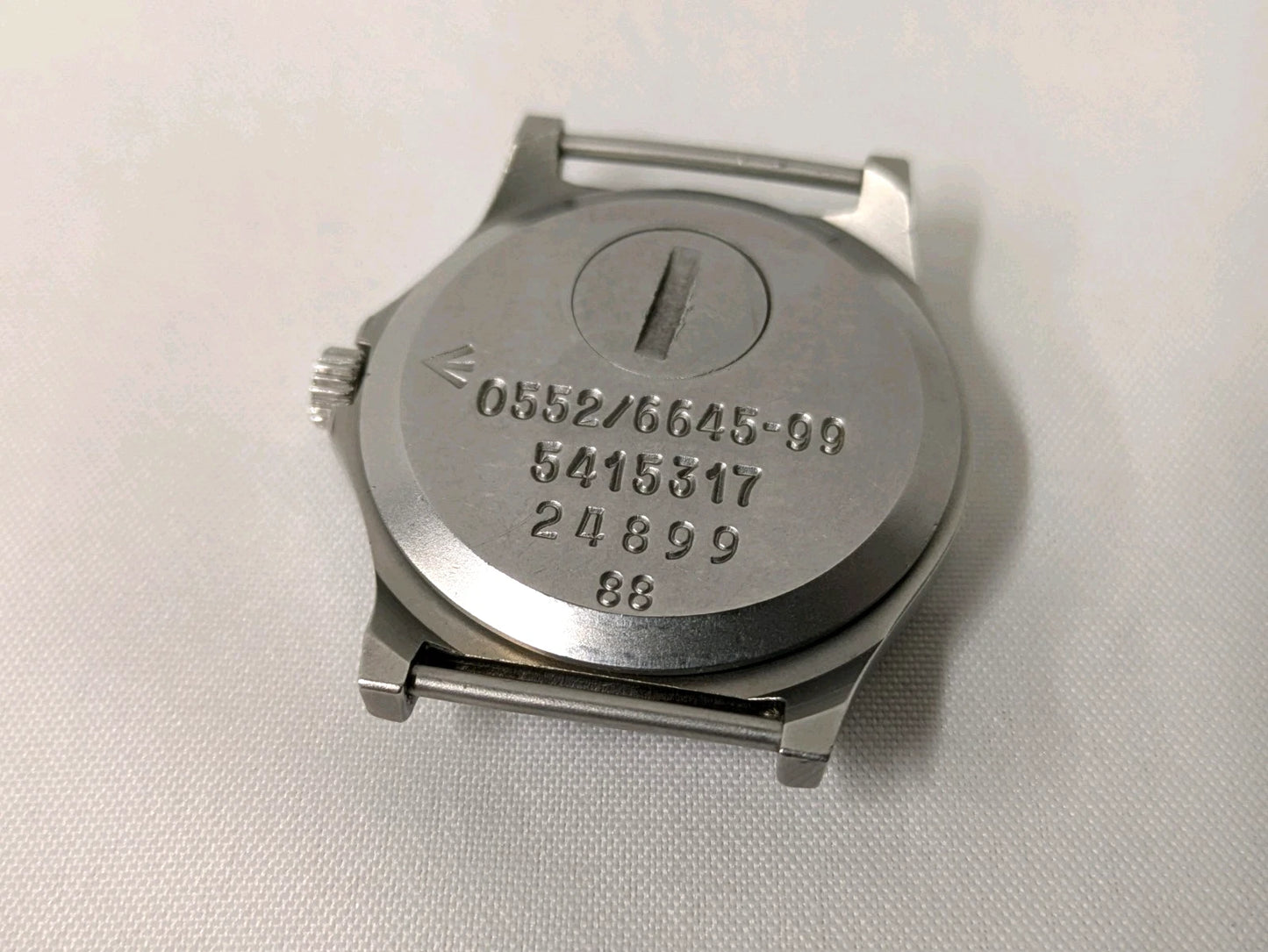 Royal Navy G10 CWC Watch - Dated 1988