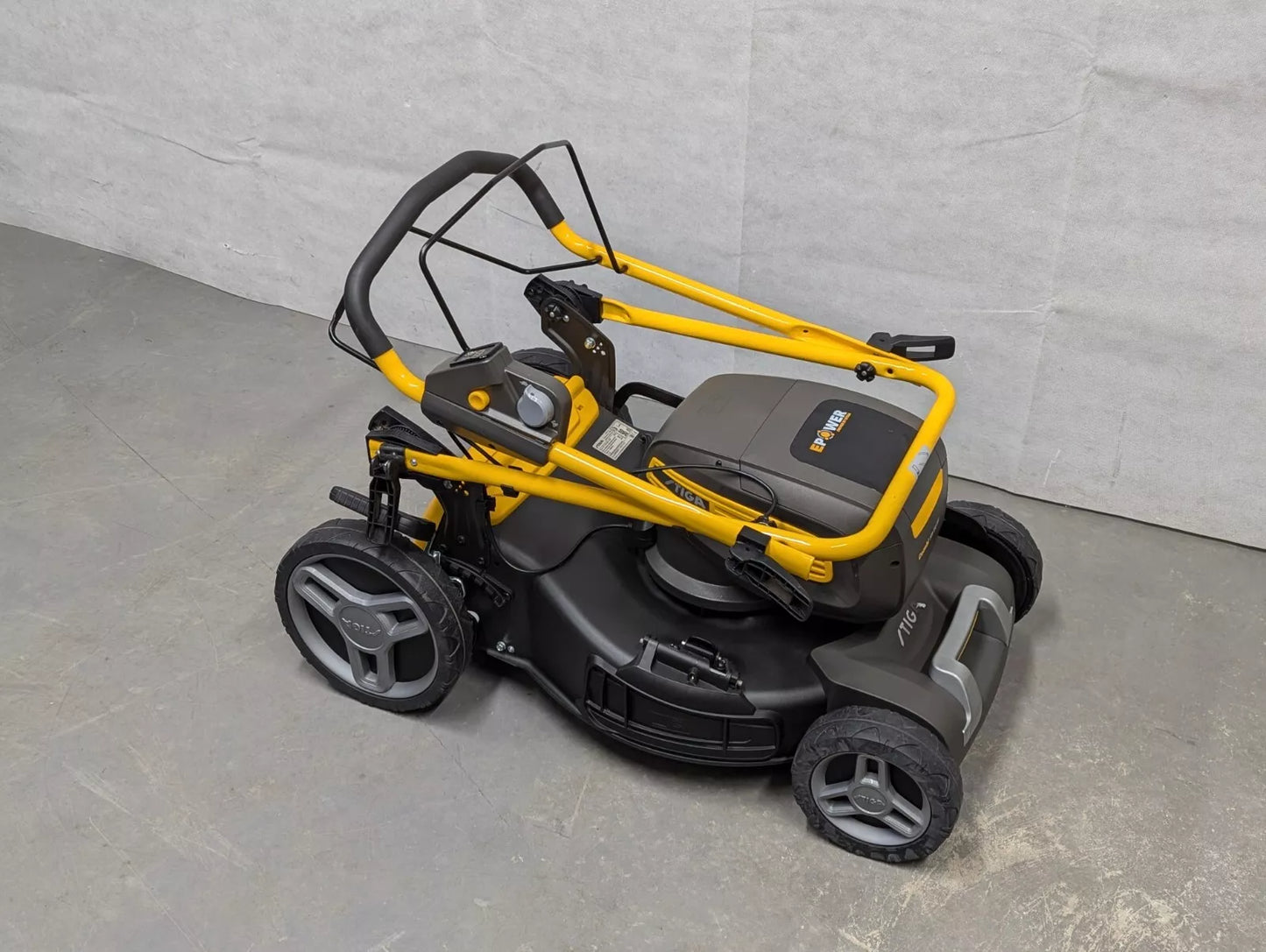 Stiga Combi 753 SQ AE Premium 4 in 1 Battery Powered Lawnmower - NEW