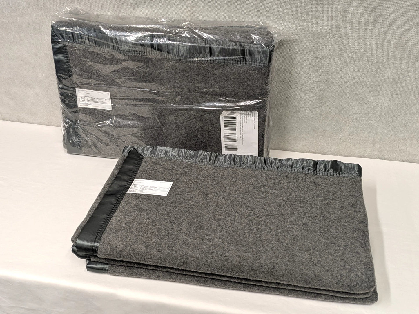 British Army Wool Thick Woolen Blanket 2.2m x 1.8m - NEW