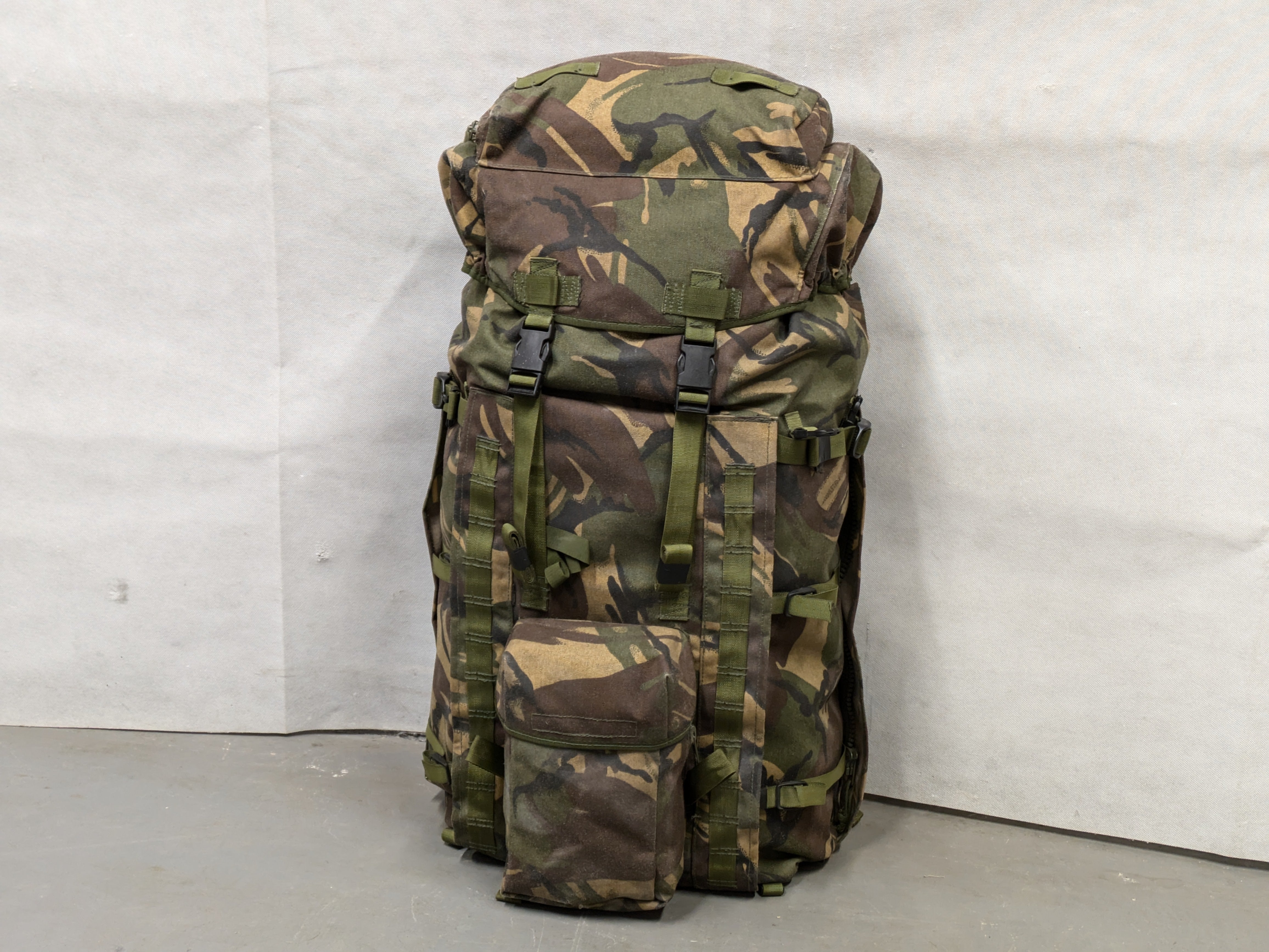 British Army DPM Long Convoluted Back Bergen Rucksack Backpack | HOS ...