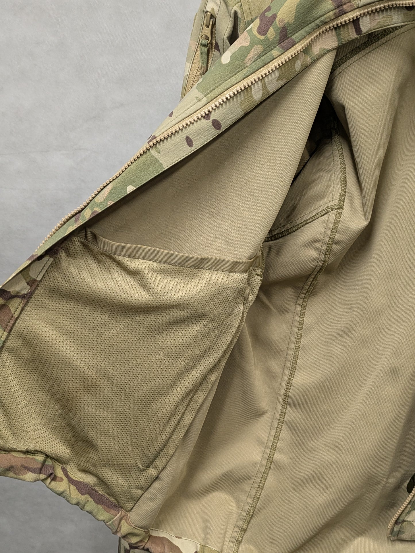 Crye Precision Multicam NSPA Fieldshell 2 Soft Shell Jacket - Medium