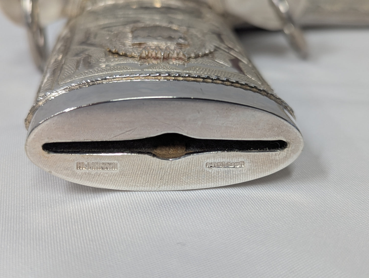 Bahrain Defence Force Silver Jambayia Khanjer Dagger with Scabbard