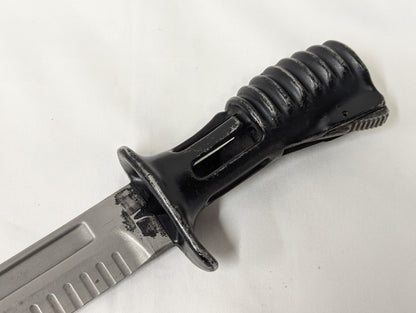 British Army L3A1 Bayonet for SA80 Rifle with Black Plastic Bayonet Frog and MTP PLCE Scabbard