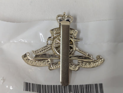 Royal Artillery Queens Crown Cap Badge - Small