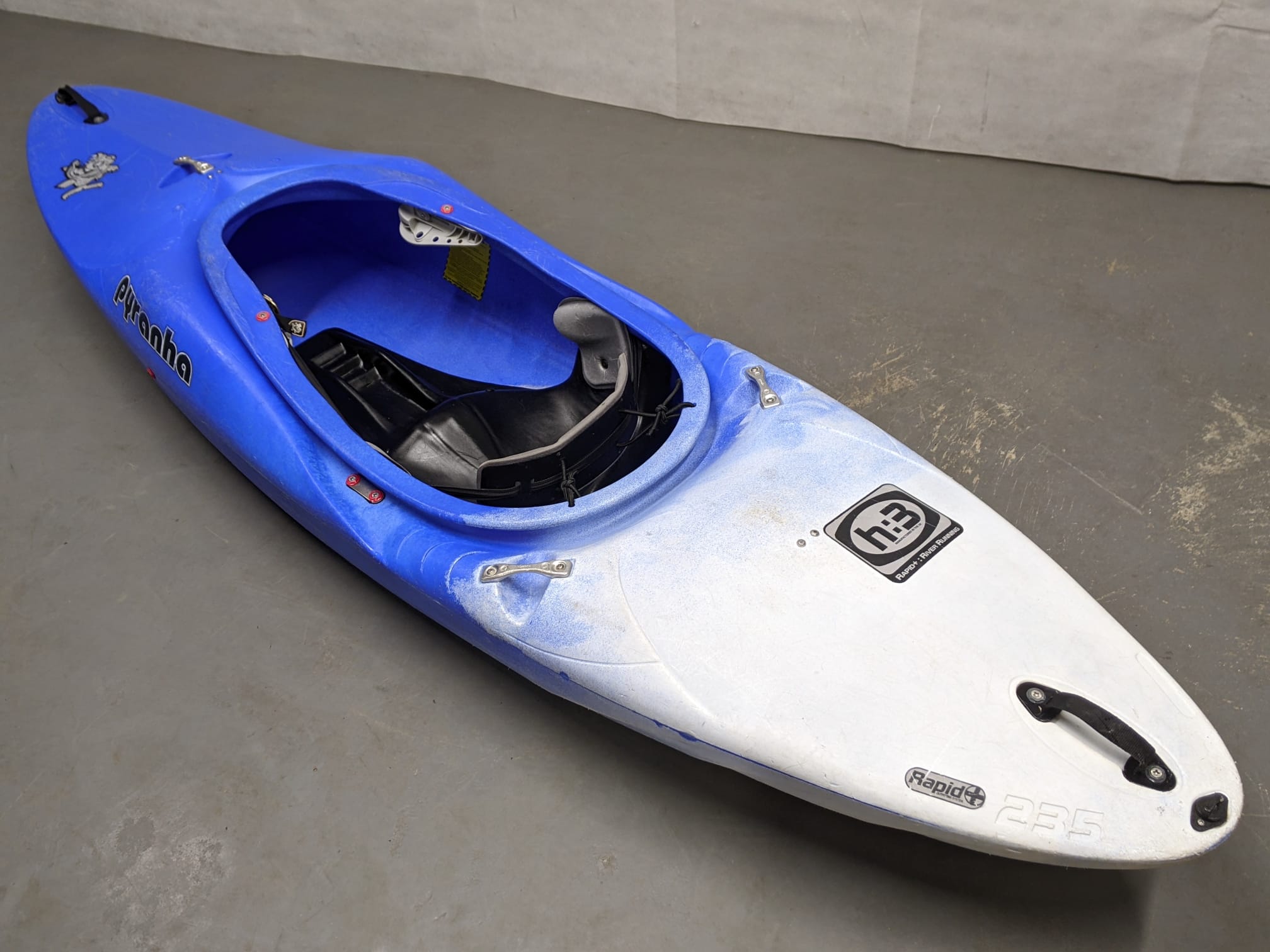 Pyranha H3 235 Kayak Play Boat White Water Touring Canoe | Healys – Healys  Outlet Store