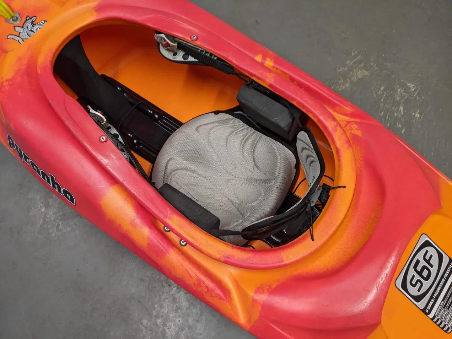 Pyranha S6F 193 Kayak