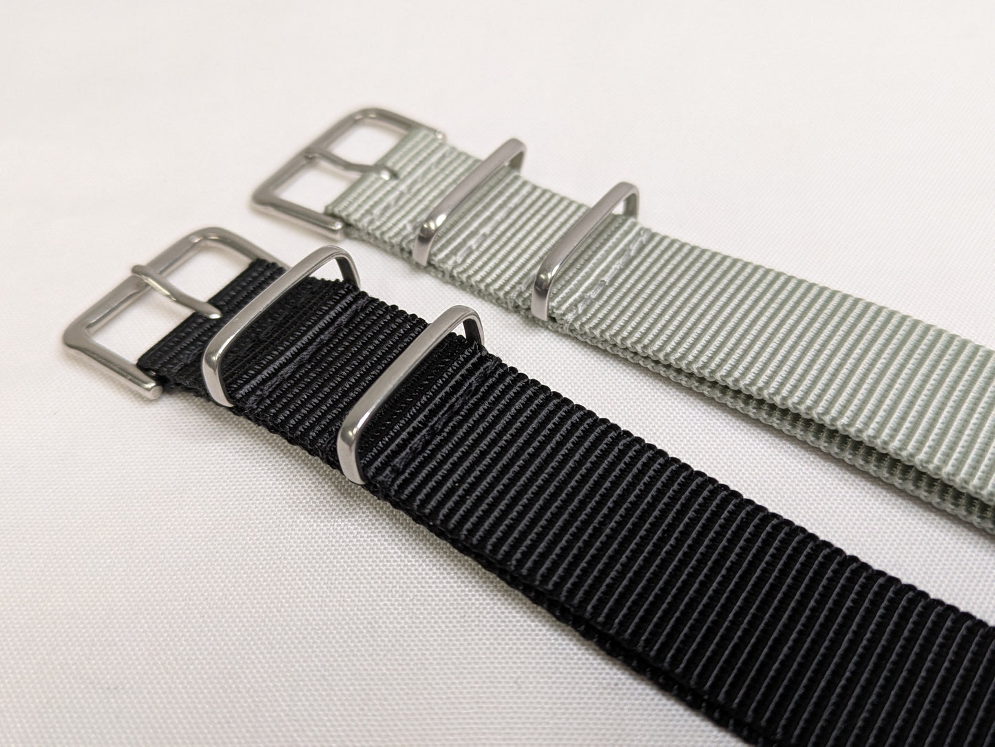 MWC W10 1970s Pattern General Service 24 Jewel Automatic Military Watch