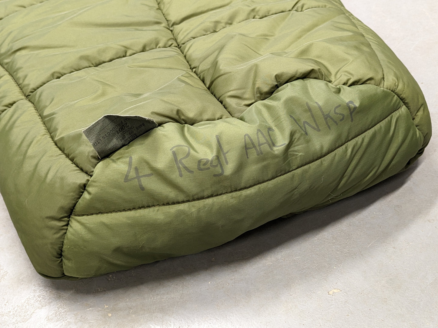 Arctic Extreme Cold Weather Sleeping Bag - Dated 2001