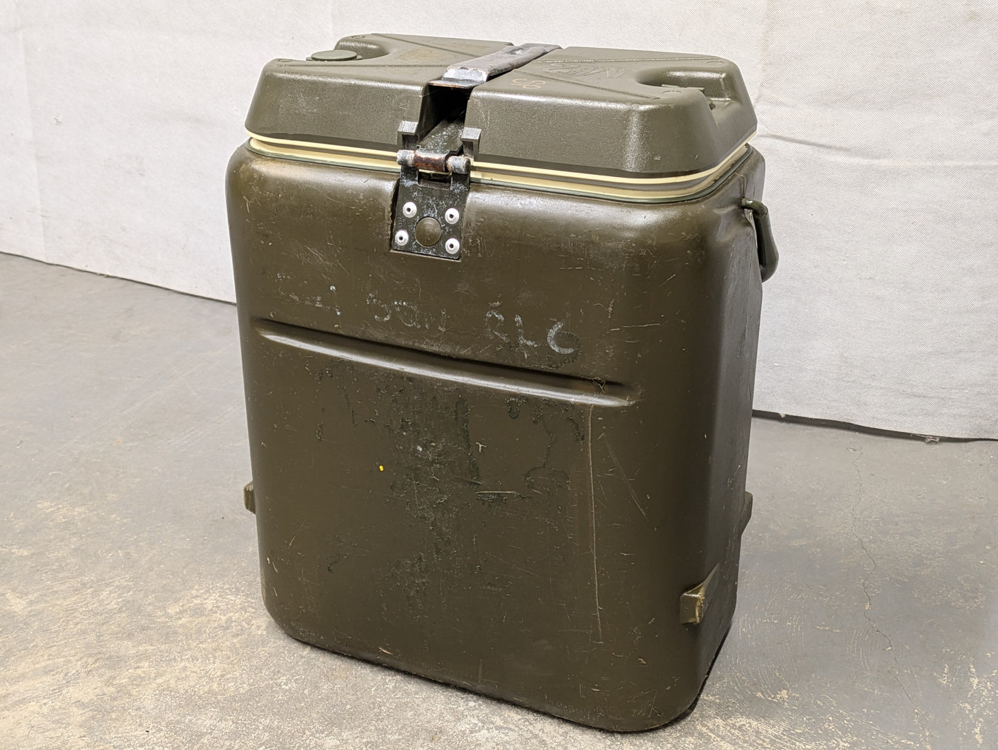 Norwegian Food Container 18L Insulated Hot Cold Food Drink Box