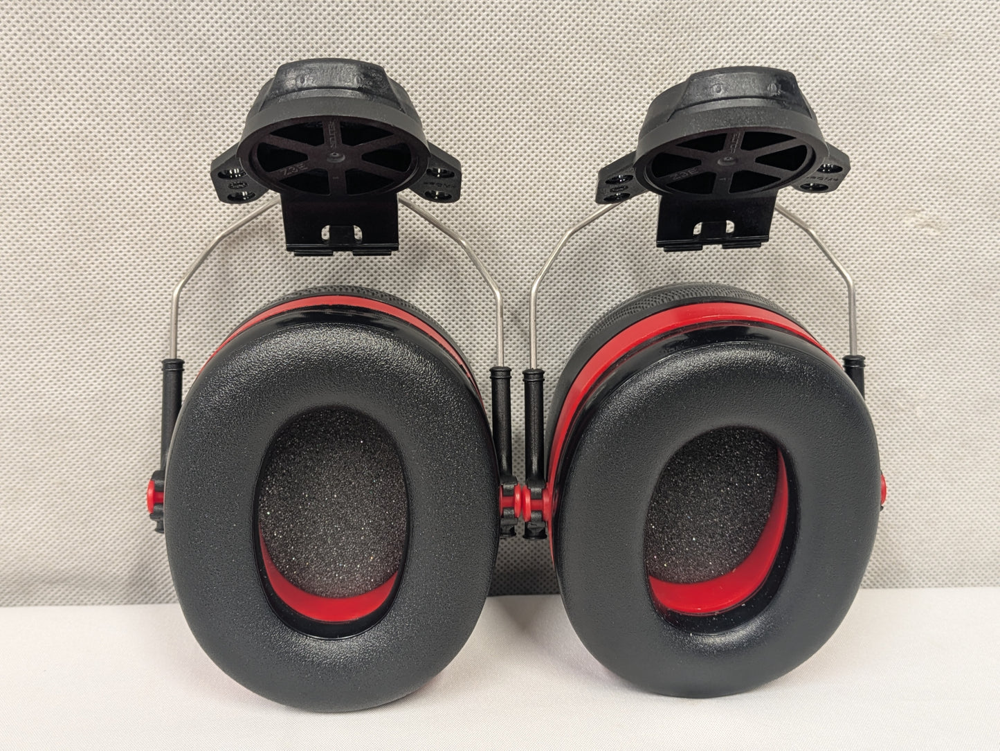 3M H540P3 Peltor Optime III Helmet Mounted Ear Defenders