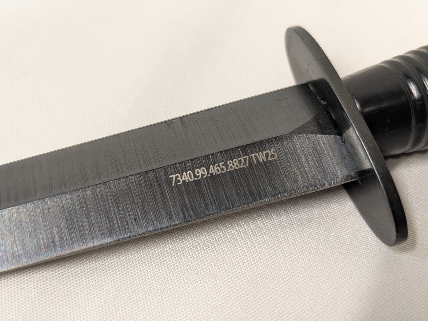 British Army MOD Fairbairn Sykes Fighting Knife Black Commando Dagger with Leg Sheath
