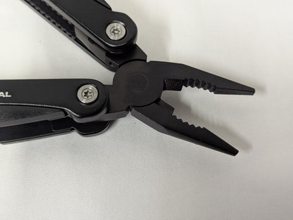 Kombat Multitool - Black