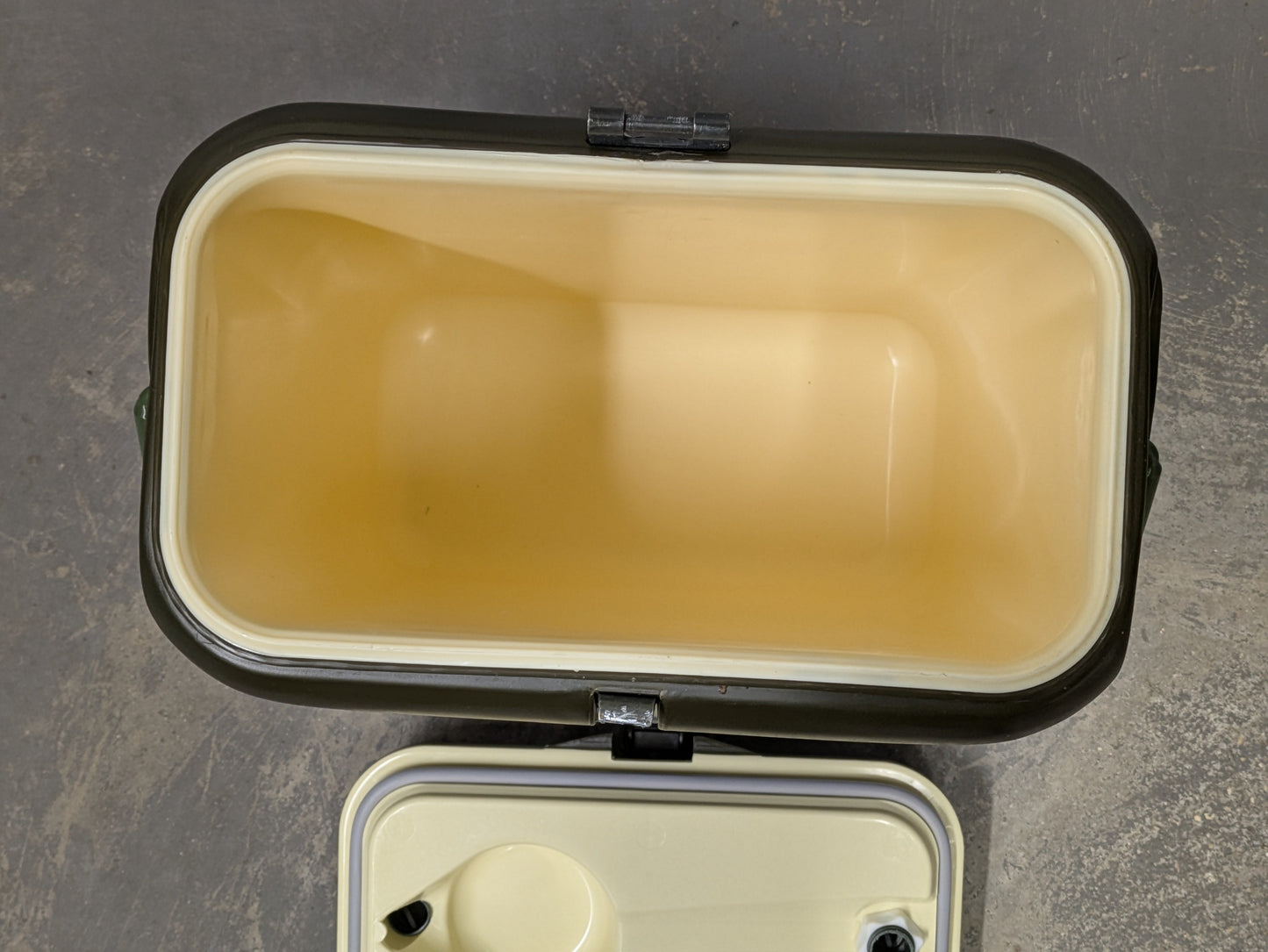 Norwegian Food Container 18L Insulated Hot Cold Food Drink Box