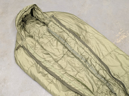 Arctic Extreme Cold Weather Sleeping Bag - Dated 2004