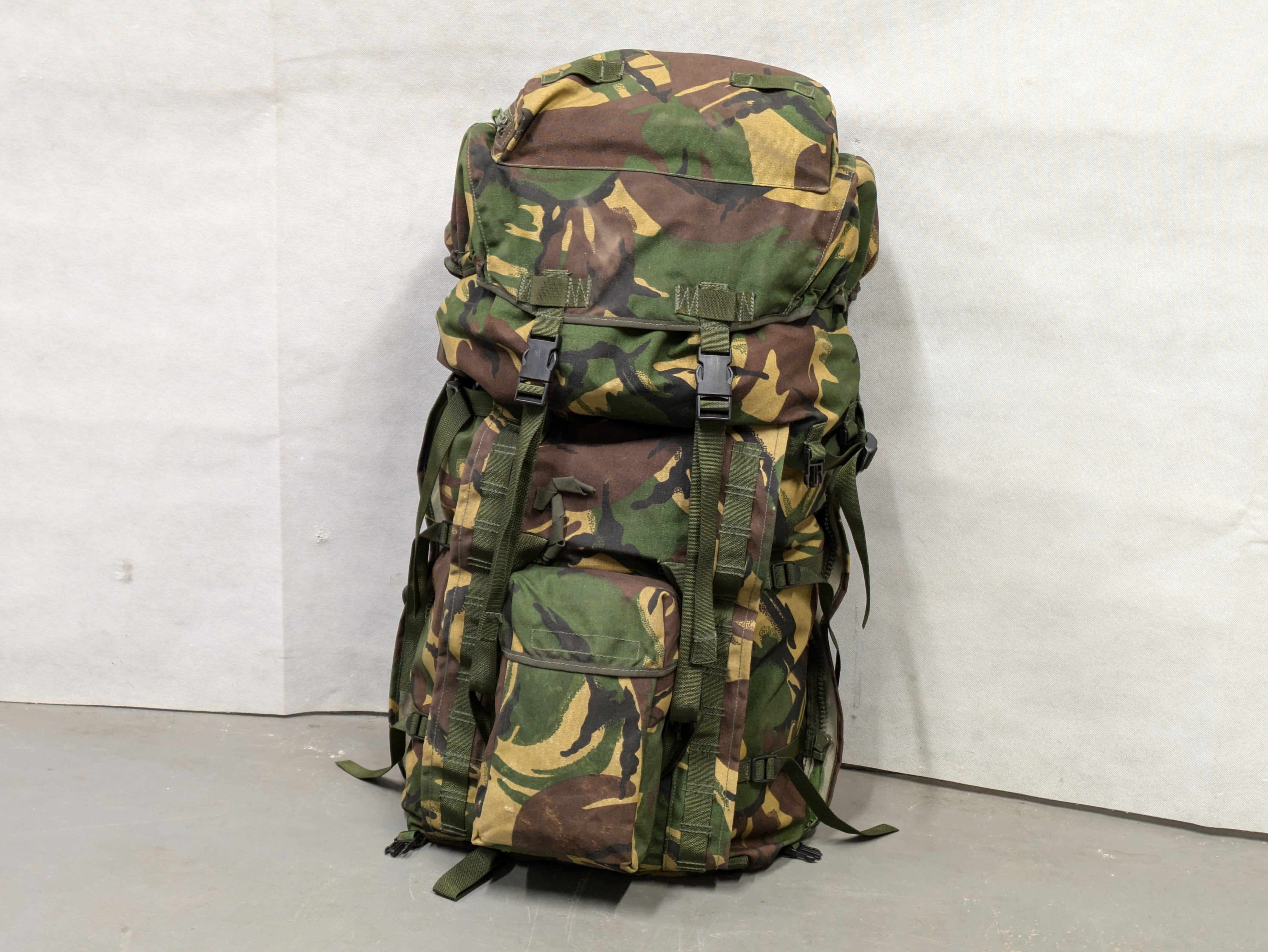 British Army DPM Long Convoluted Back Bergen Rucksack Backpack | HOS ...