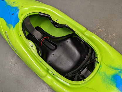 Dagger MX 8.5 Kayak