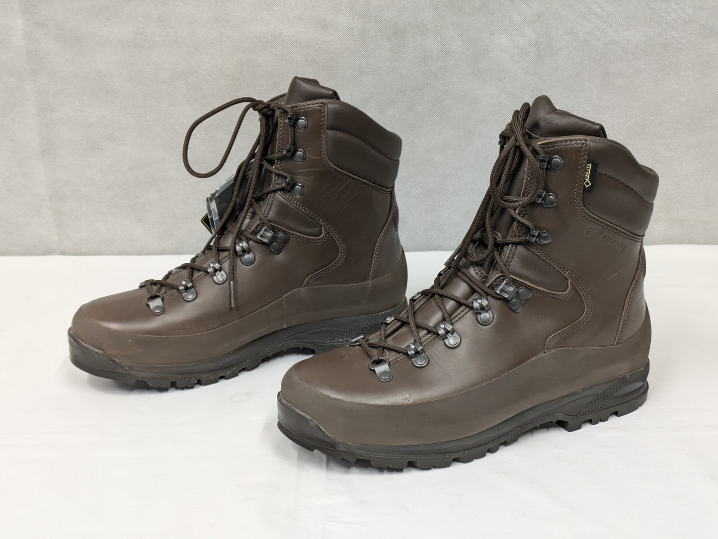 Iturri Brown Leather Goretex Cold Wet Weather Combat Boots - UK 9M