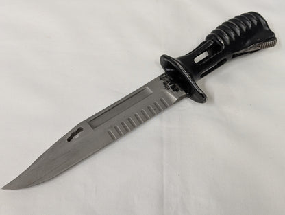 British Army L3A1 Bayonet for SA80 Rifle with Black Plastic Bayonet Frog and MTP PLCE Scabbard