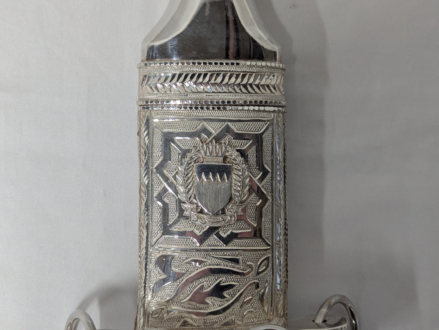 Bahrain Defence Force Silver Jambayia Khanjer Dagger with Scabbard