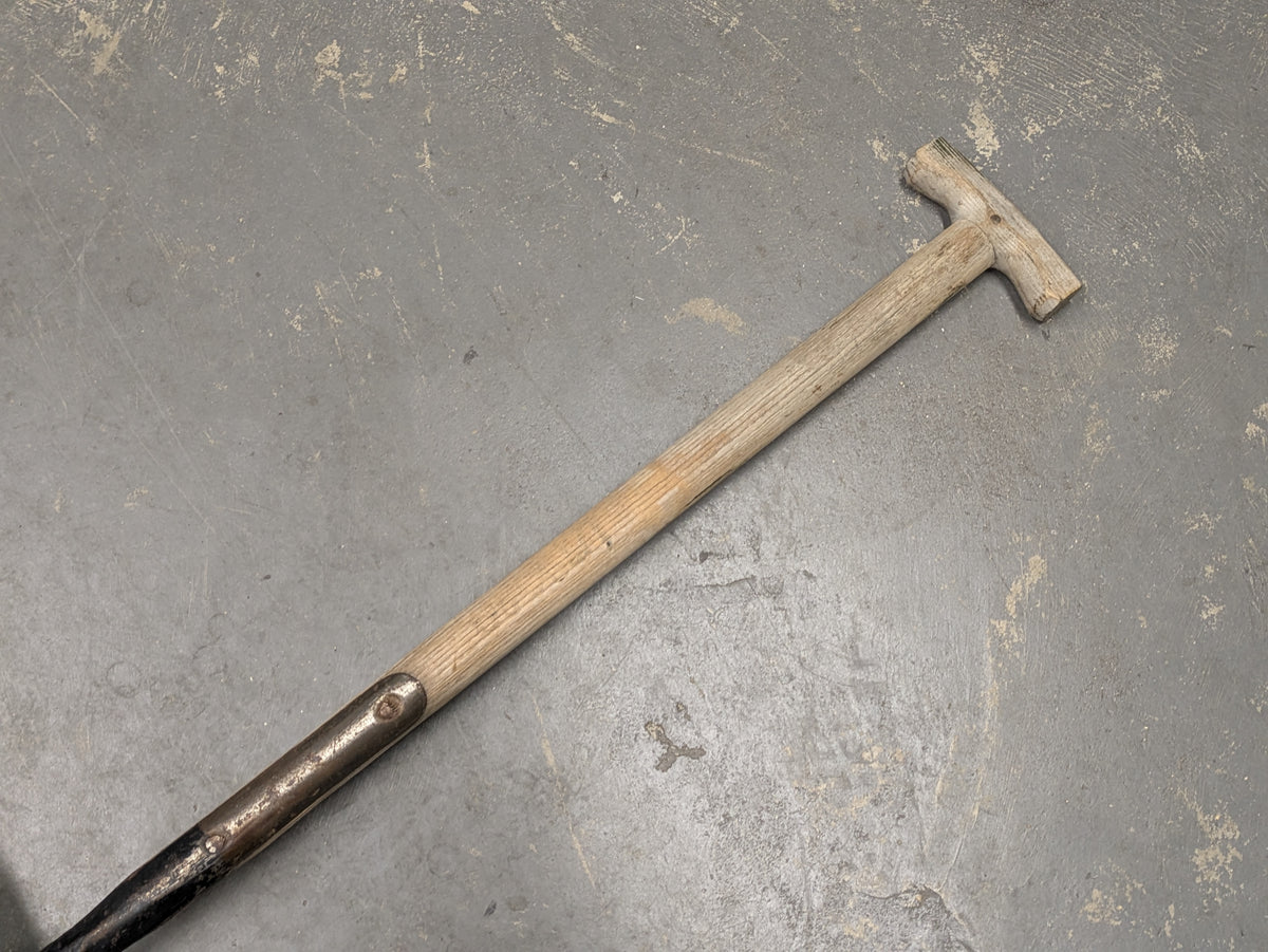 Spear & Jackson 3 ft General Service Shovel - Dated 1987