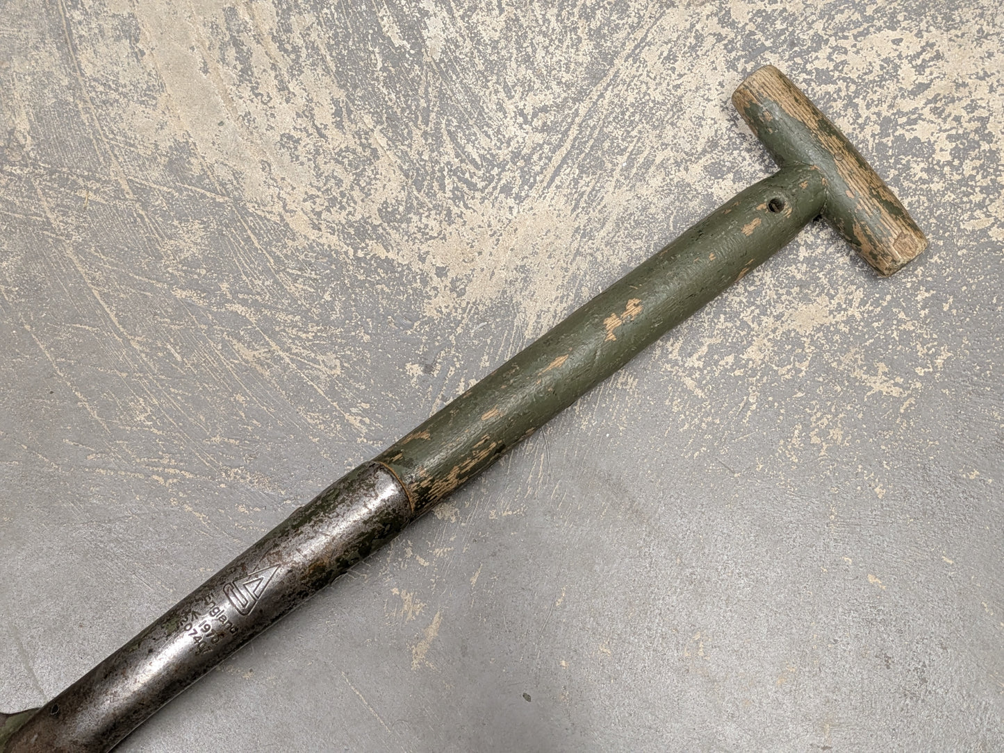 Spearwell General Service Infantry Short Shovel - Dated 1970