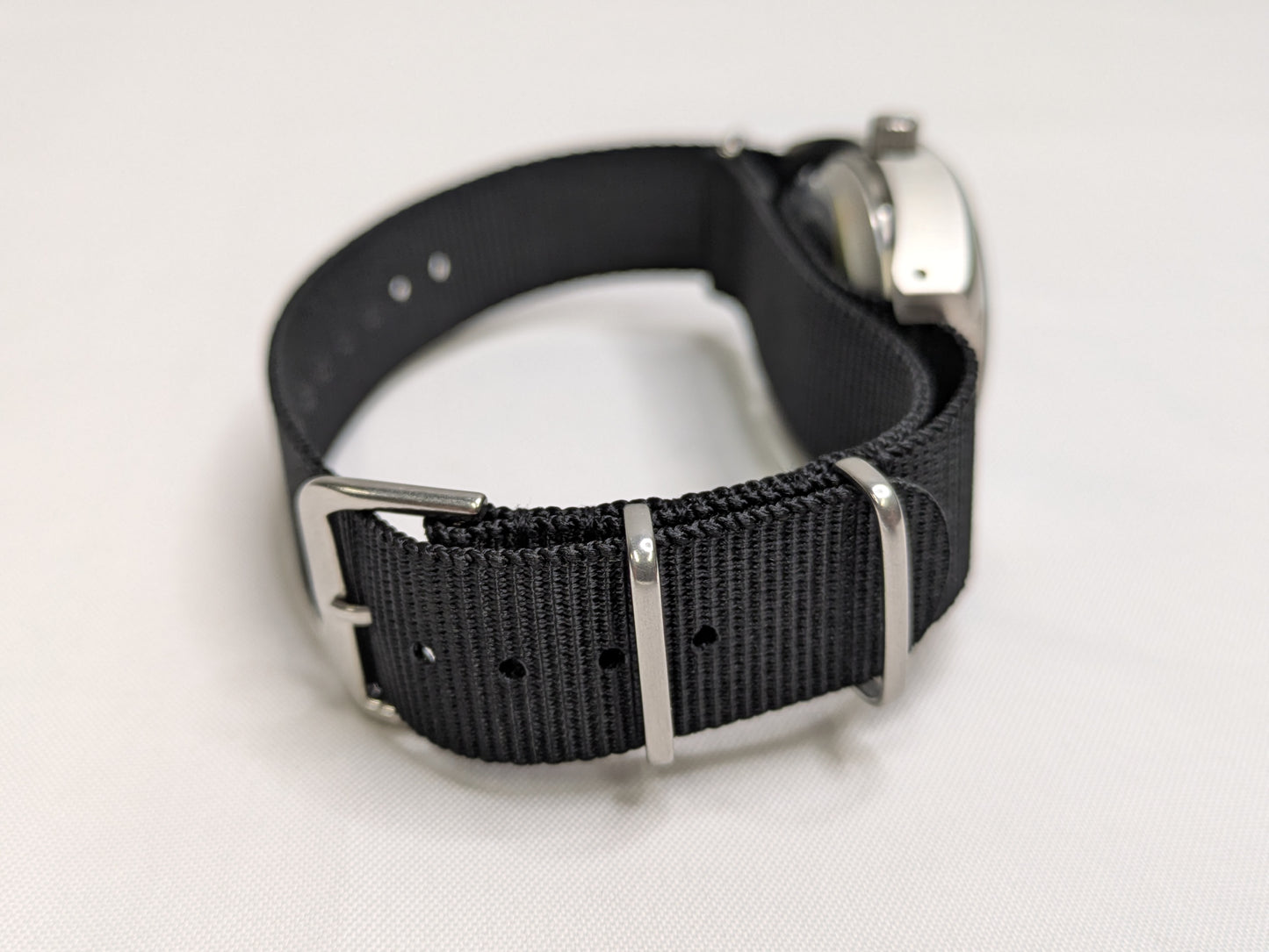 MWC W10 1970s Pattern General Service 24 Jewel Automatic Military Watch