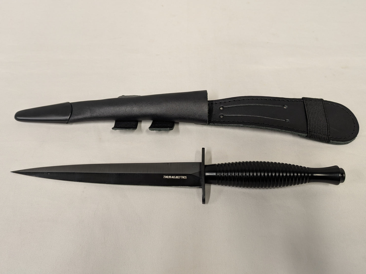 British Army MOD Fairbairn Sykes Fighting Knife Black Commando Dagger with Leg Sheath