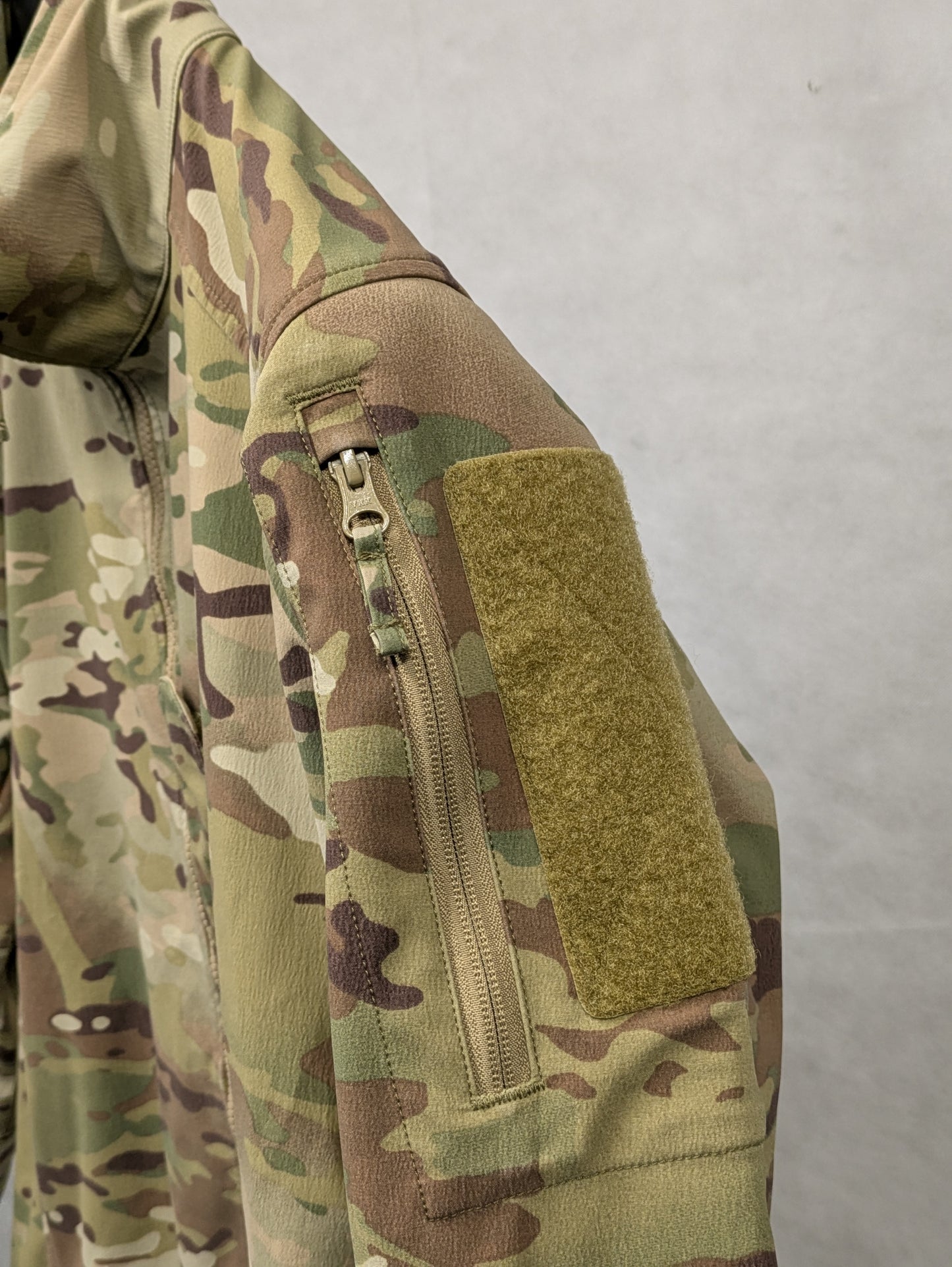 Crye Precision Multicam NSPA Fieldshell 2 Soft Shell Jacket - Large