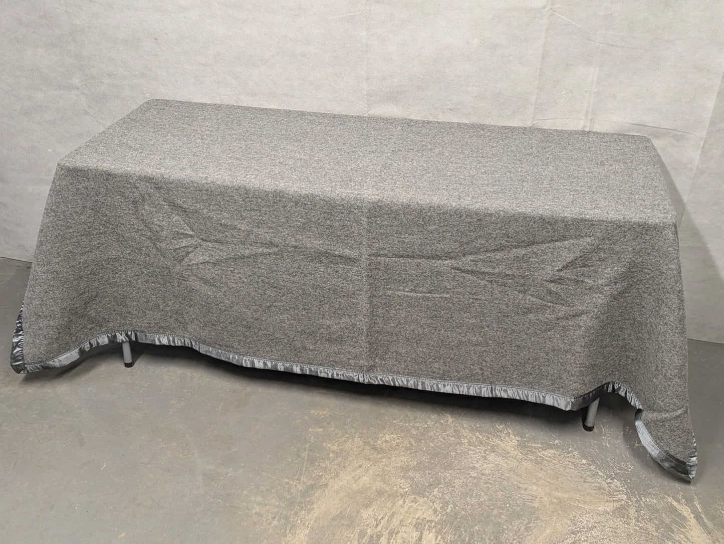 British Army Wool Thick Woolen Blanket 2.2m x 1.8m - NEW