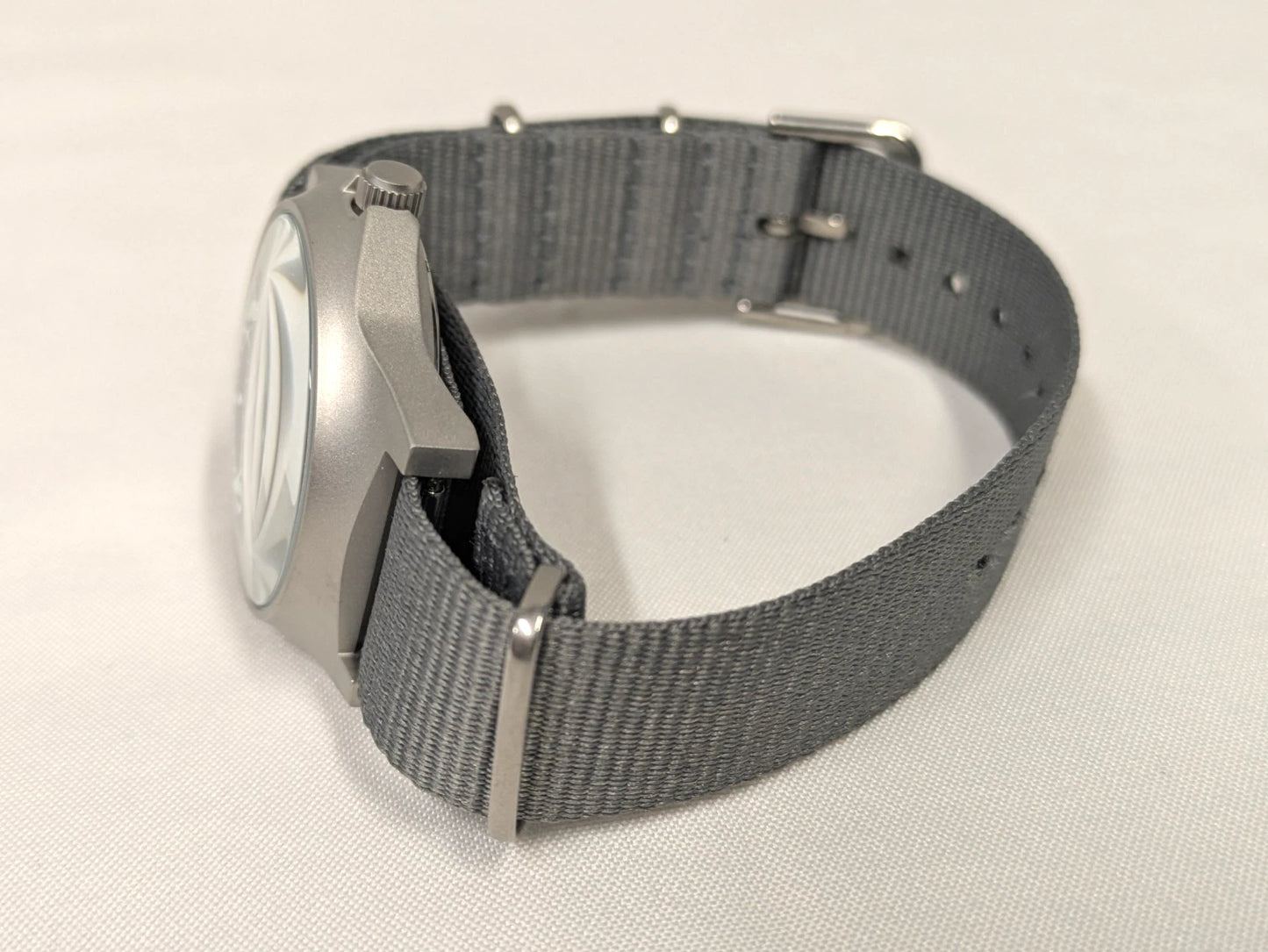 MWC G10LM 50M Date Window 2025 Military Watch Army Grey Strap