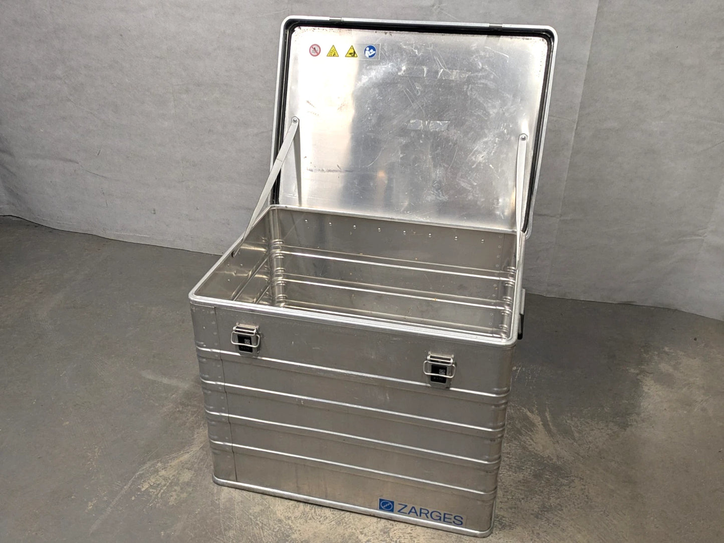 Zarges 40566 K470 Aluminium Lockable Transport Equipment Flight Storage Case Box