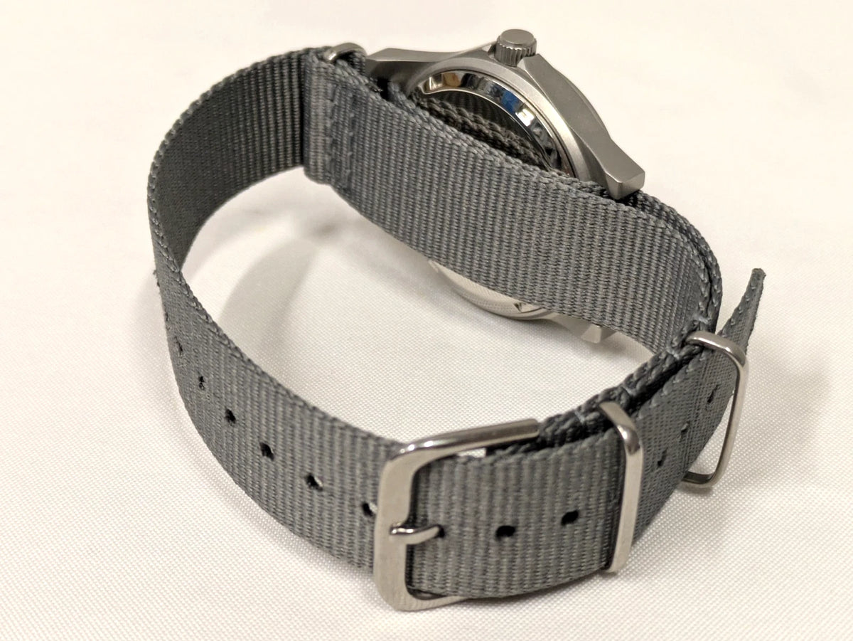 MWC G10LM 50M 2026 Military Watch Army Grey Strap