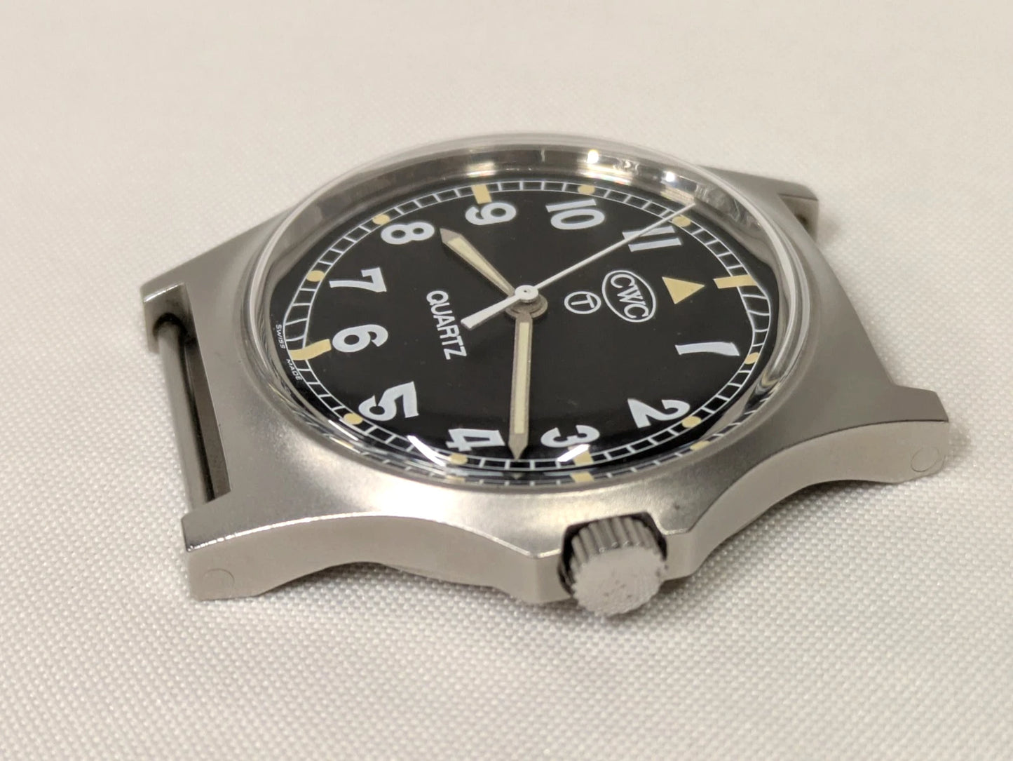 British Army W10 CWC Watch - Dated 2005