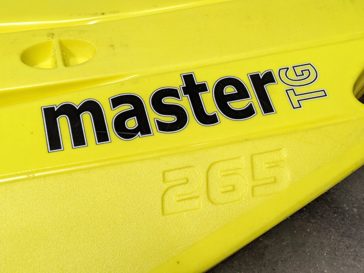 Pyranha Master TG 265 Kayak