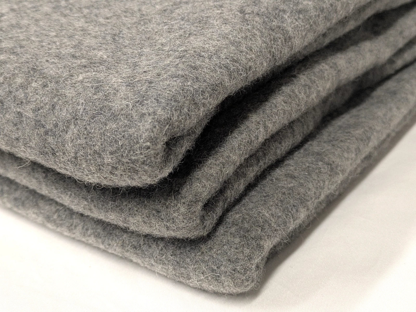 British Army Wool Thick Woolen Blanket 2.2m x 1.8m - NEW