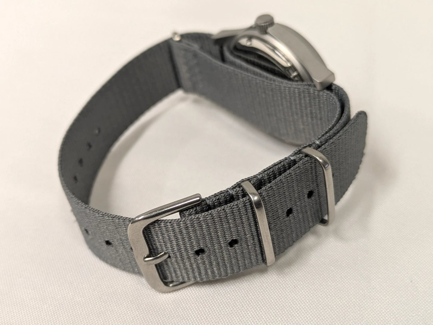 MWC G10LM 50M Date Window 2025 Military Watch Army Grey Strap