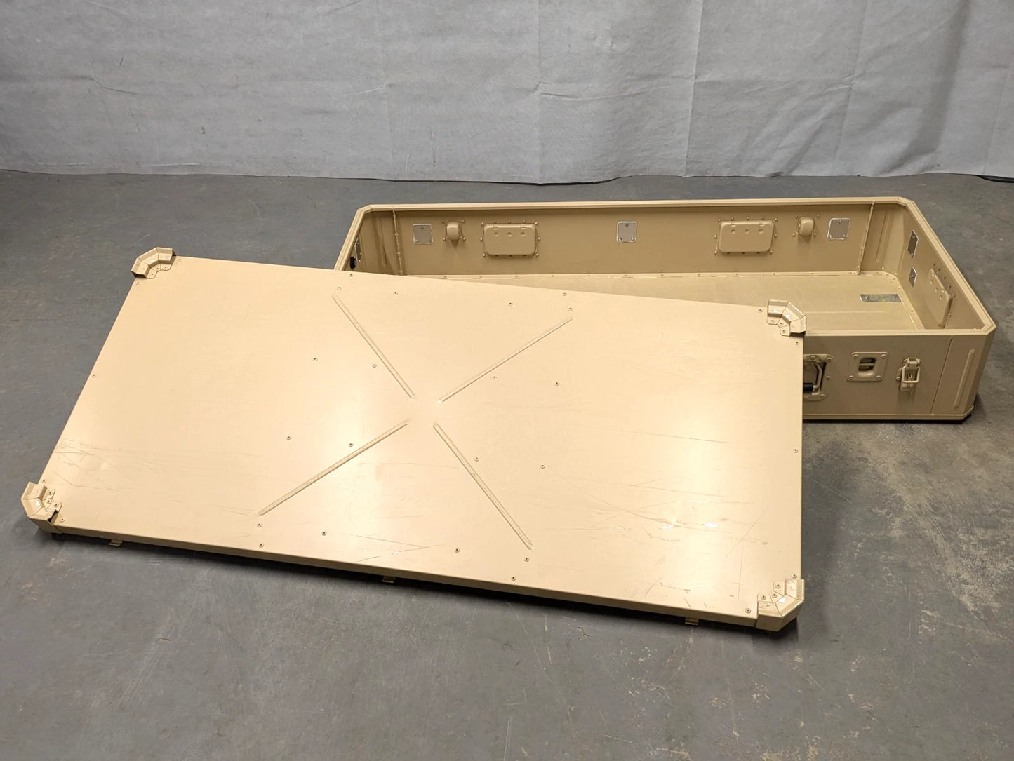 Aluminium Lockable Transport Equipment Flight Storage Wheeled Case Box