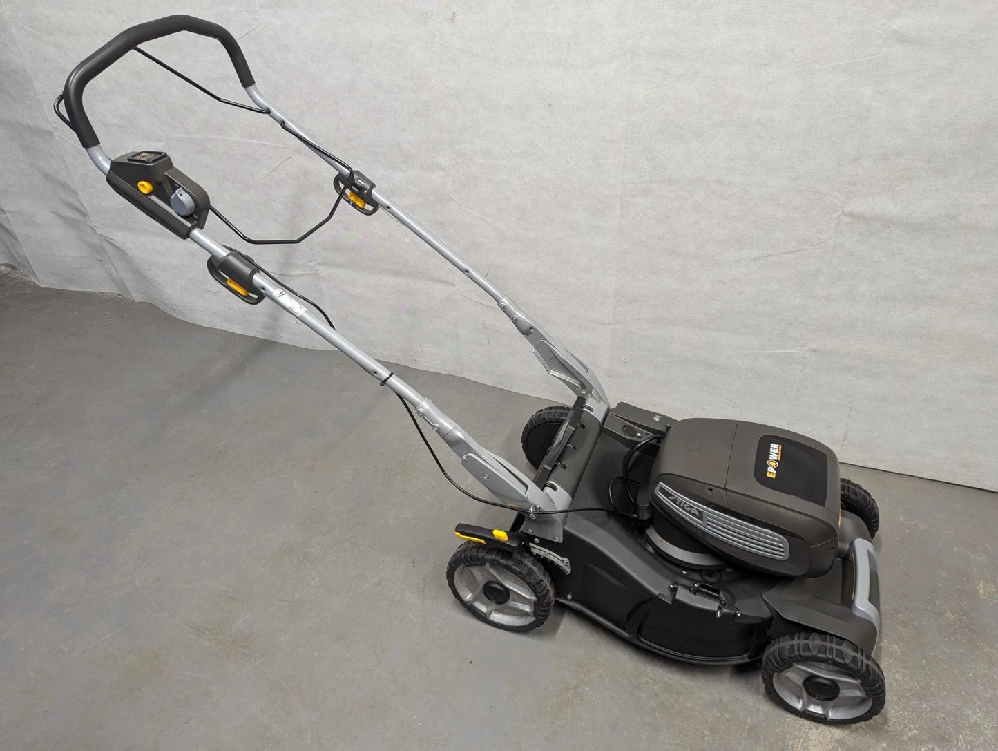 Stiga Twinclip 950 SQ AE 48V Cordless 4-in-1 Battery Powered Lawn Mower 48cm