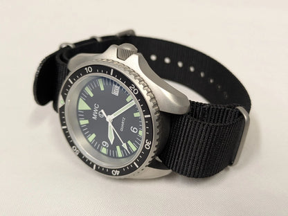 MWC 300M Quartz Military Stainless Steel Divers Watch NSN 6645-99-157-3496