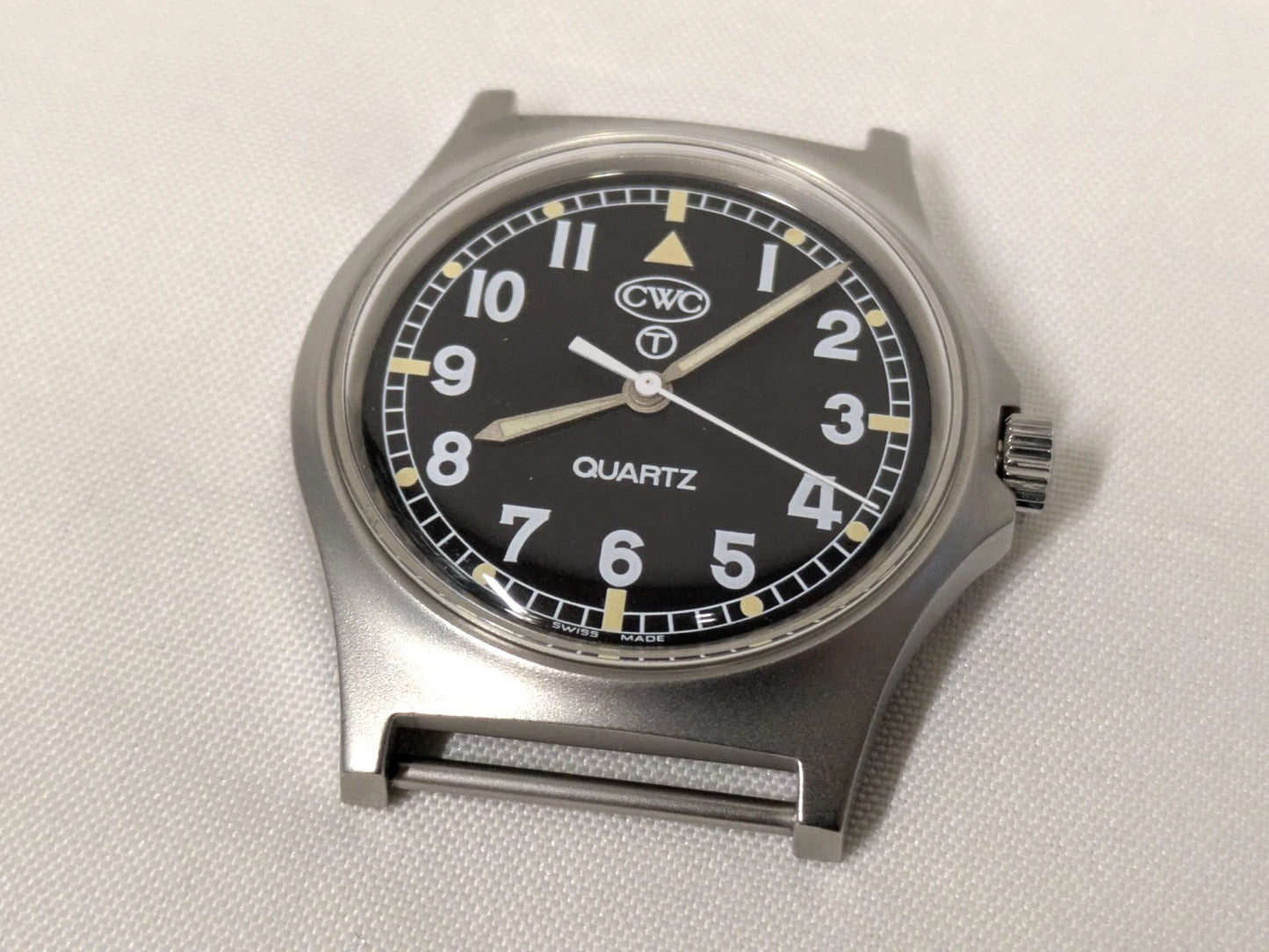 British Army W10 CWC Watch - Dated 2005