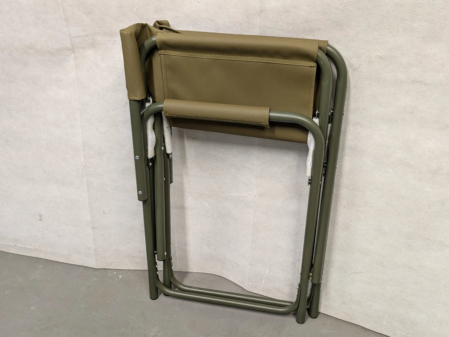 British Army Folding Canvas Recreational Directors Field Chair - NEW